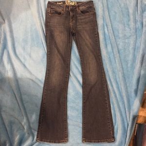 Low rise jeans